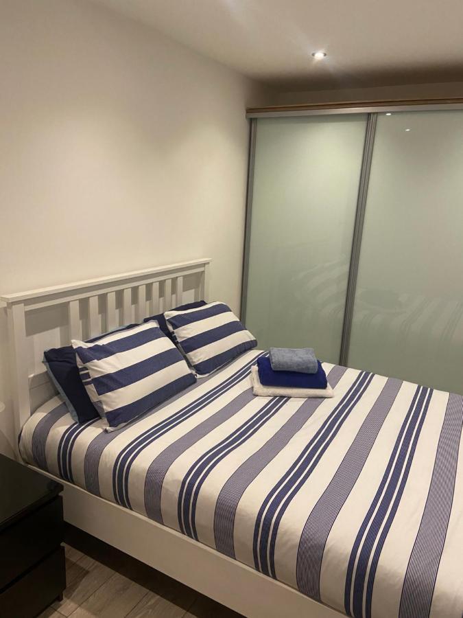 Spacious One Bedroom Ground Floor Apartment Harrogate Exterior photo
